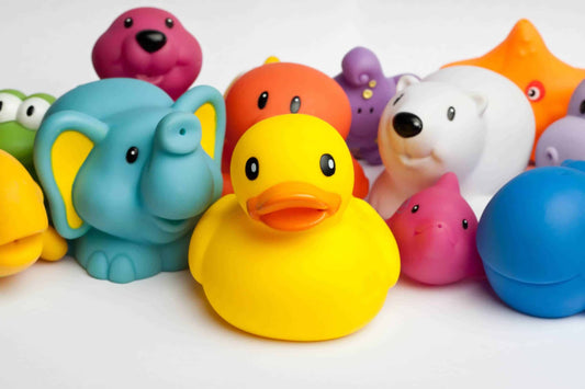 Best Non-Toxic Bath Toys for Kids to Keep It Fun