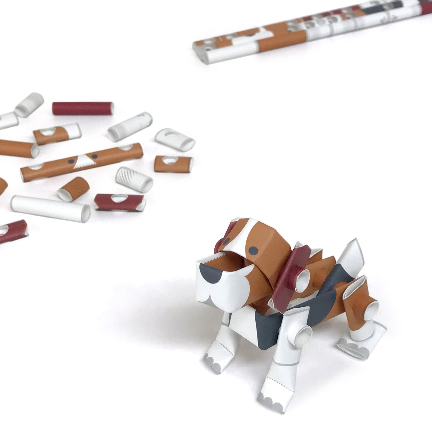 Beagle made from paper from piperoid