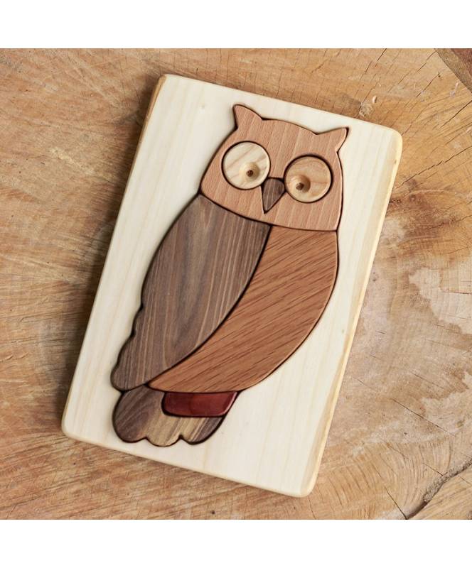 Cocoletes wooden toy owl puzzle with lighter wooid grain