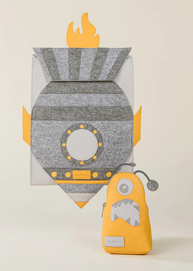 Rocket adventure backpack and pouch for children, in grey and yellow